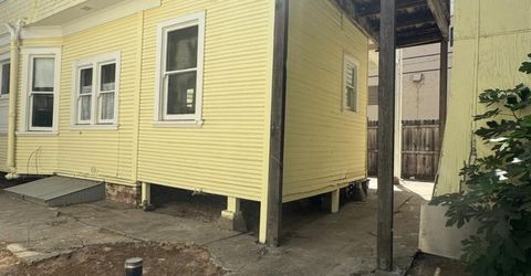 1214 23rd St, Sacramento, CA 95816 Photo