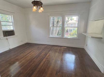 1214 23rd St, Sacramento, CA 95816 Photo