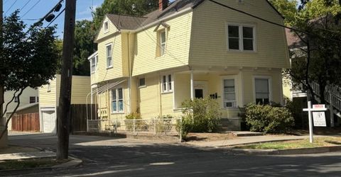1214 23rd St, Sacramento, CA 95816 Photo