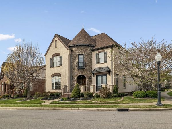 1638 Kelvington Blvd, Gallatin, TN 37066