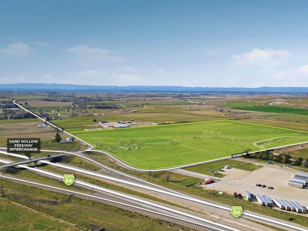 415 Market Rd, Caldwell, ID 83607