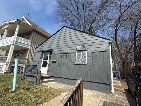 13613 Beachwood Avenue , Cleveland, OH 44105