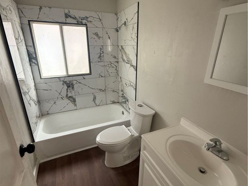 13613 Beachwood Avenue, Cleveland, OH 44105 Photo 8