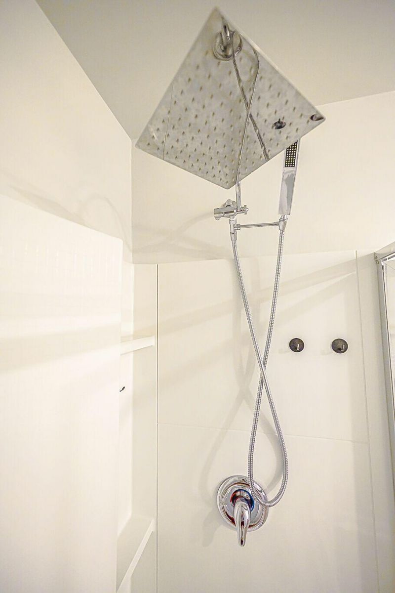 104 Cloverleaf Street Photo 21