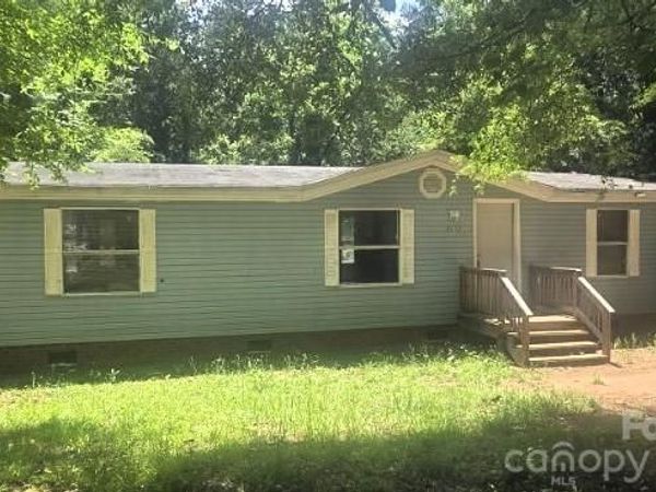 4412 Eagle Chase Drive, Charlotte, NC 28216