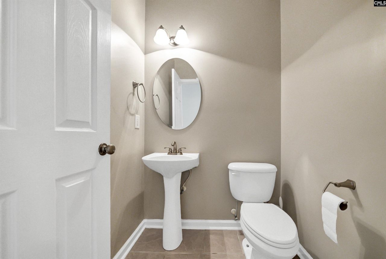 105 Tuscany Court  Photo 13