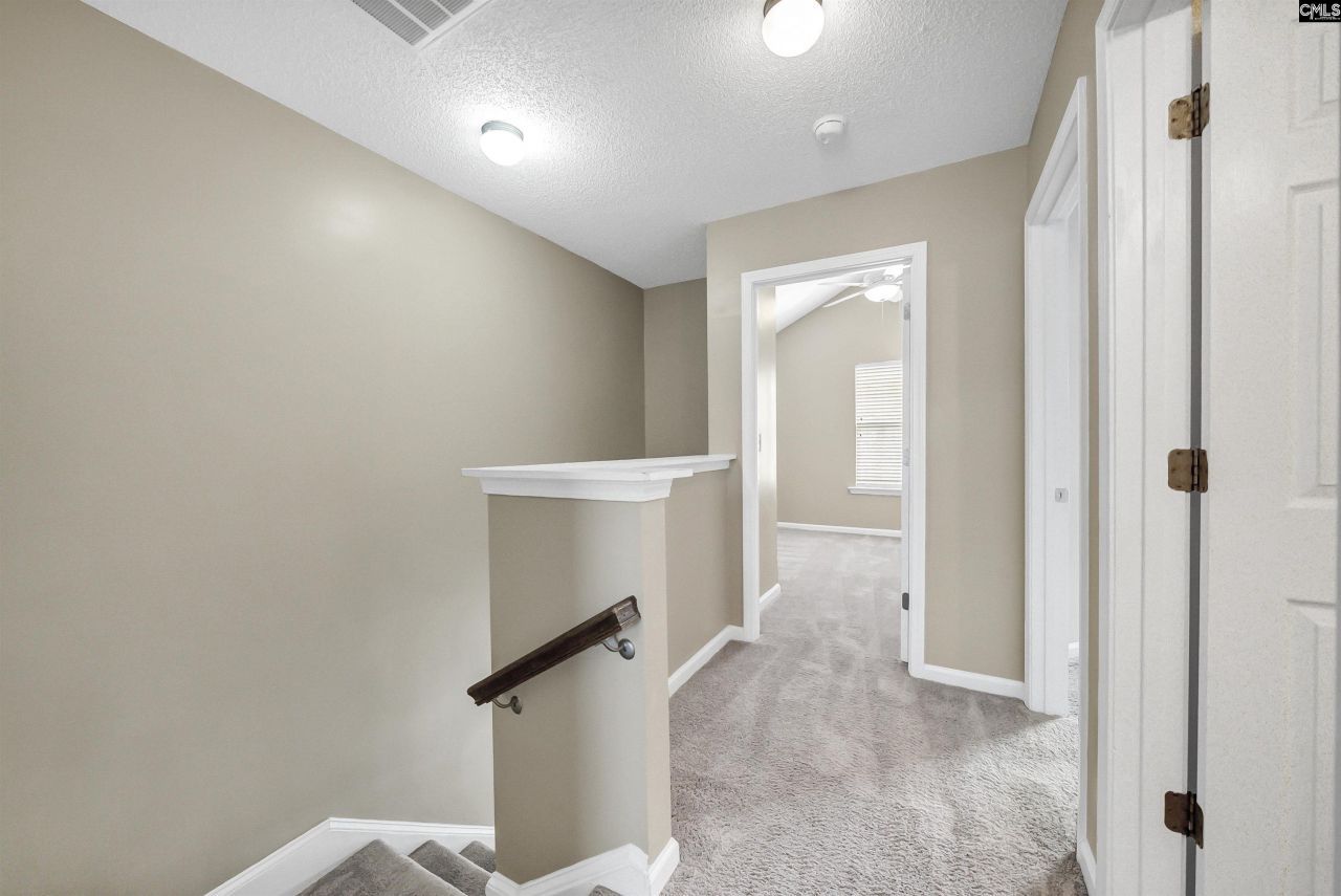 105 Tuscany Court  Photo 15