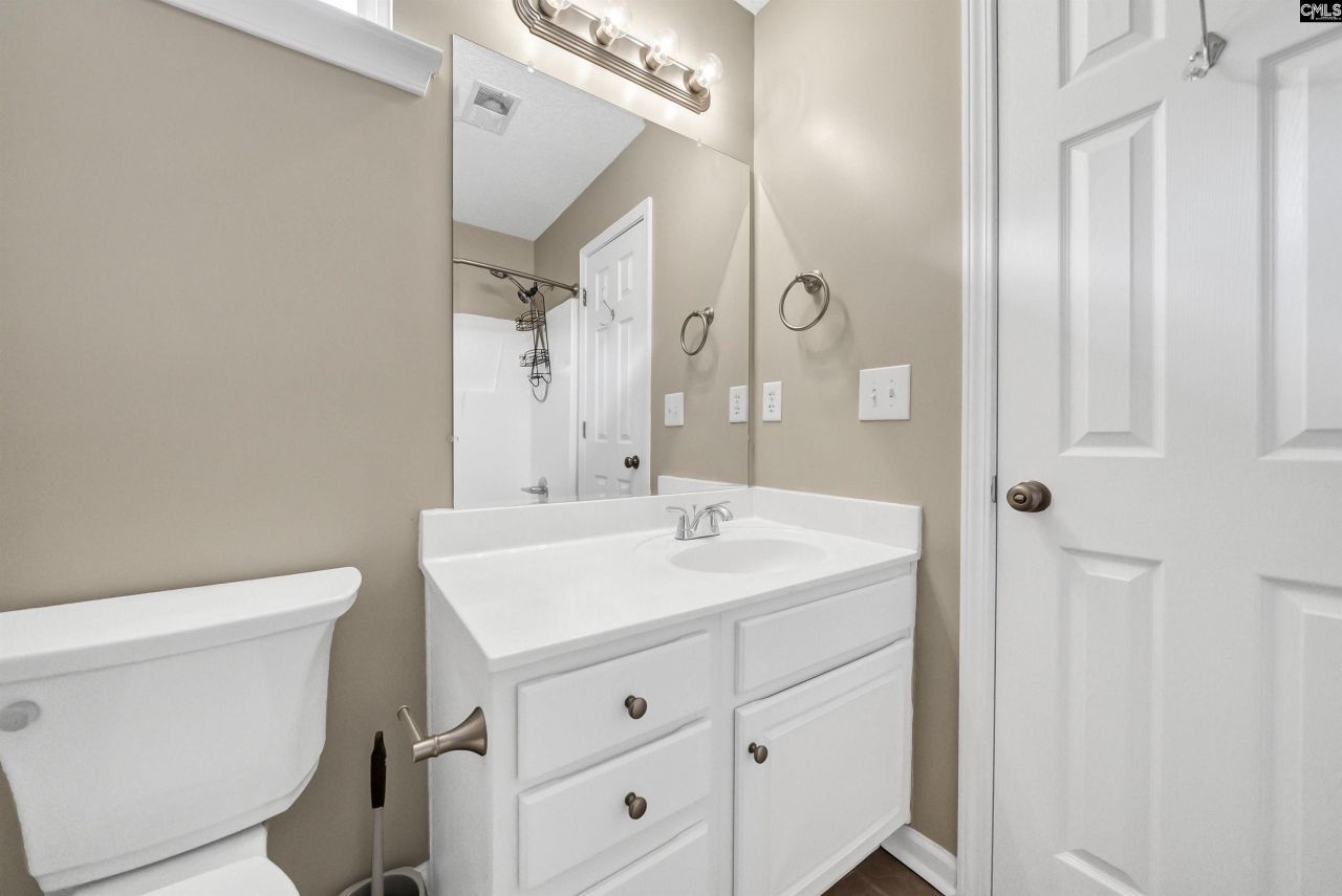 105 Tuscany Court  Photo 19