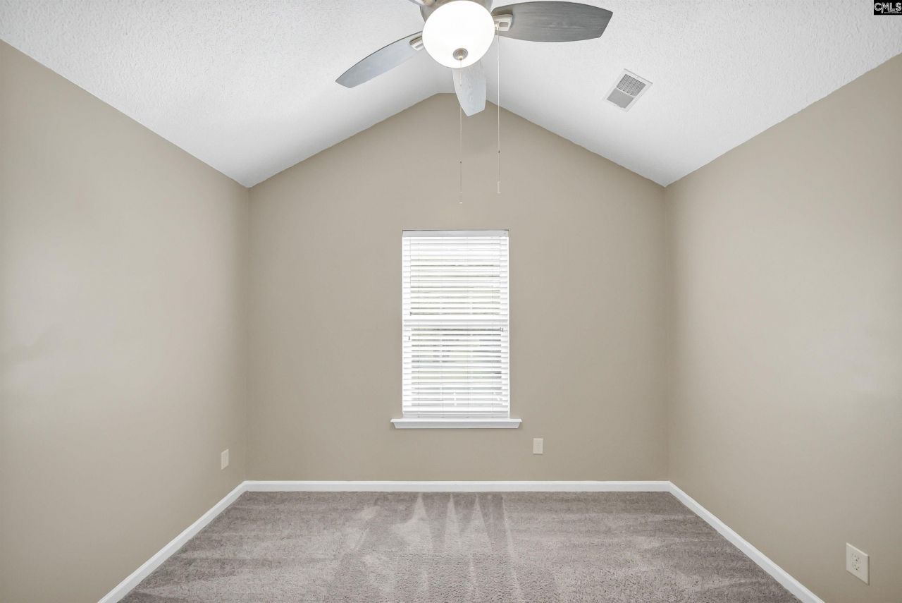 105 Tuscany Court  Photo 21