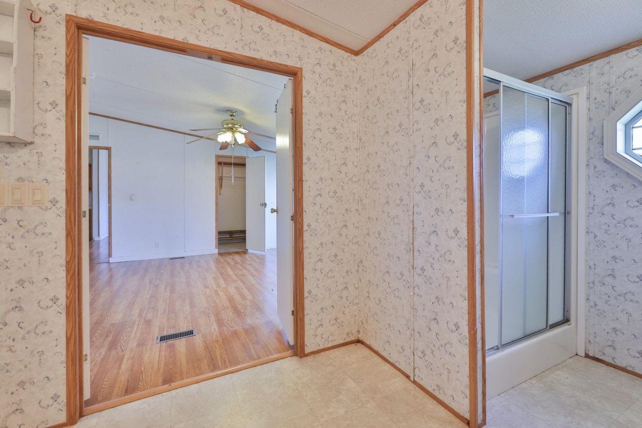 6480 Tranquil Rd. Photo 11