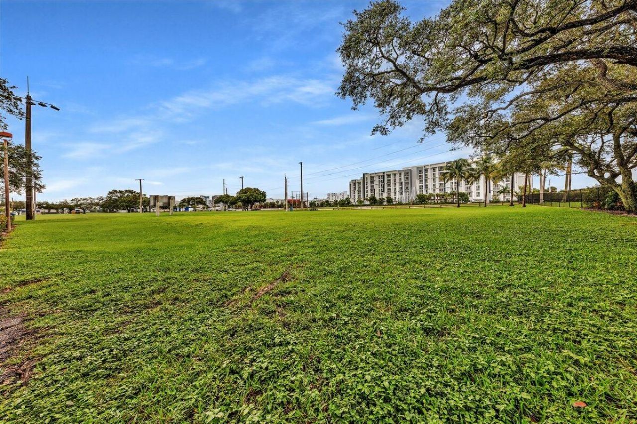 1835 Park Lane, Fort Lauderdale, FL 33315 Photo