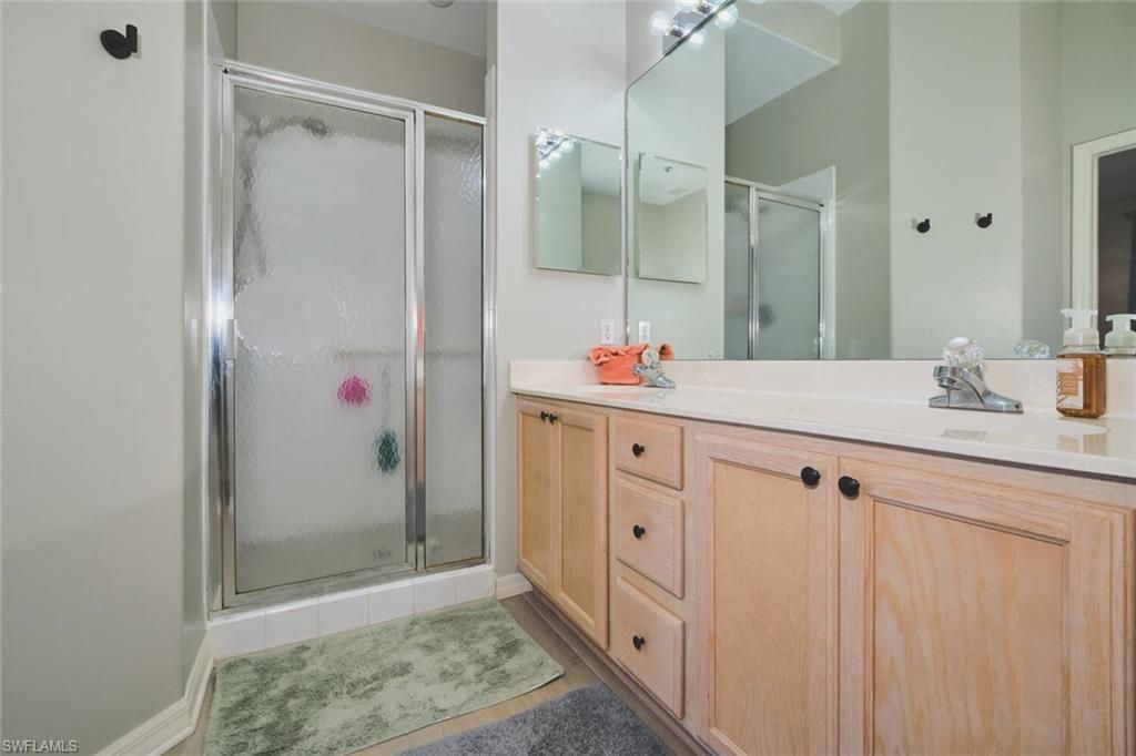 9100 Southmont Cv, Unit 302, Fort Myers, FL 33908 Photo