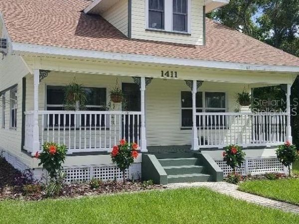 1411 E NEW YORK AVE , DELAND, FL 32724