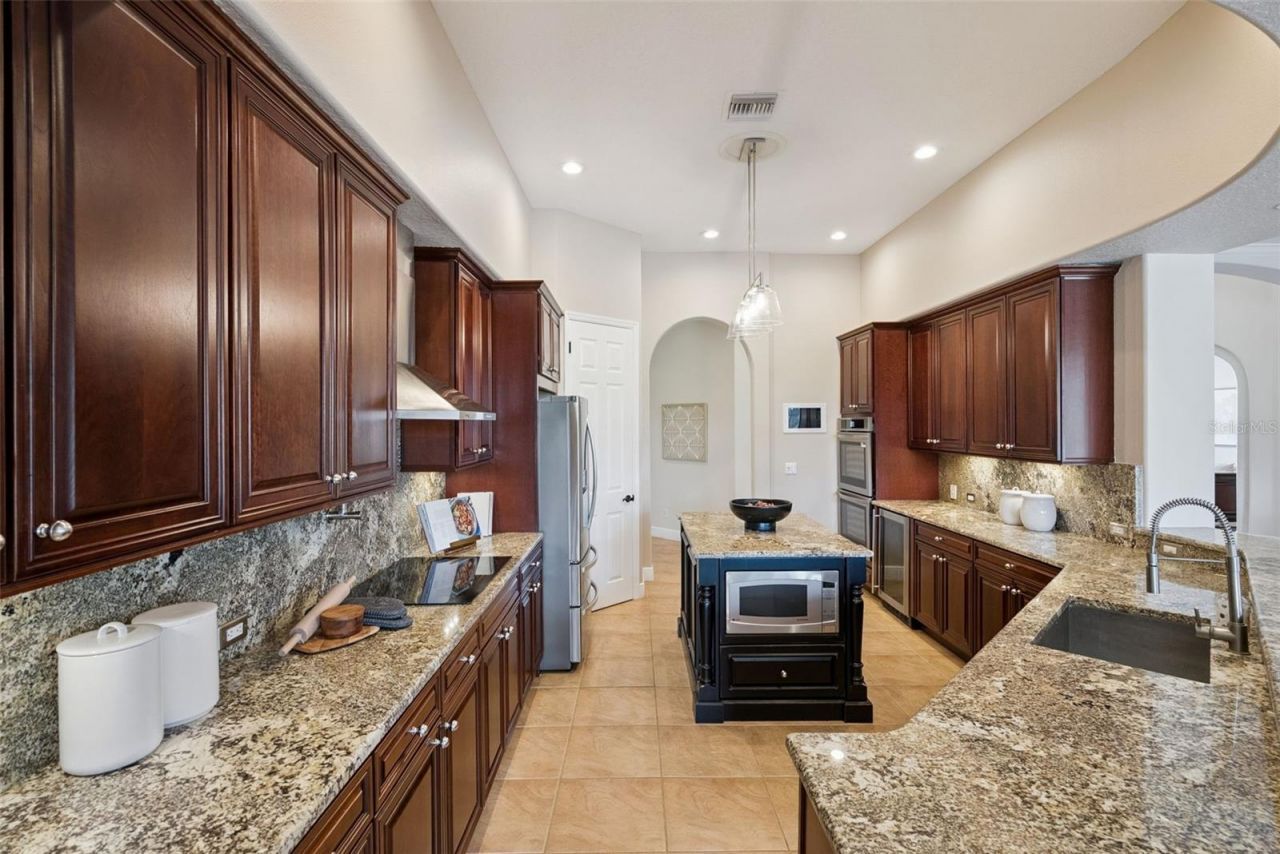 1381 Foxtail Court, Lake Mary, FL 32746 Photo