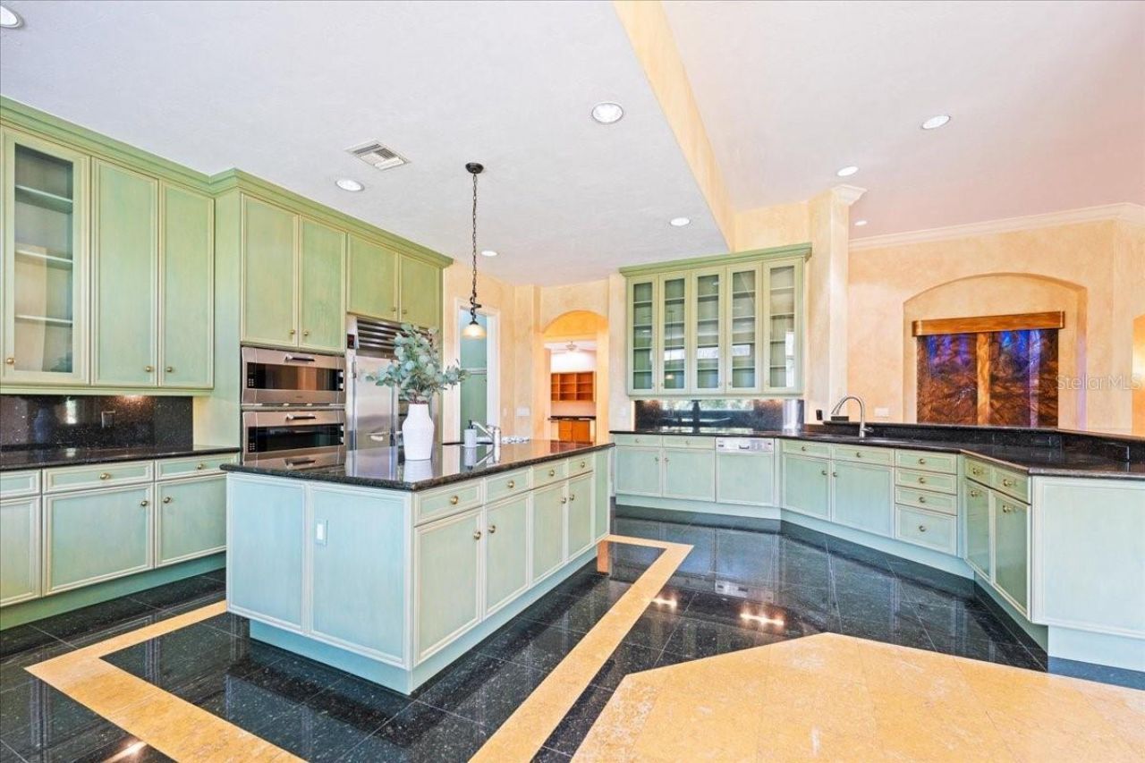 5237 Mahogany Ridge Drive, Naples, FL 34119 Photo