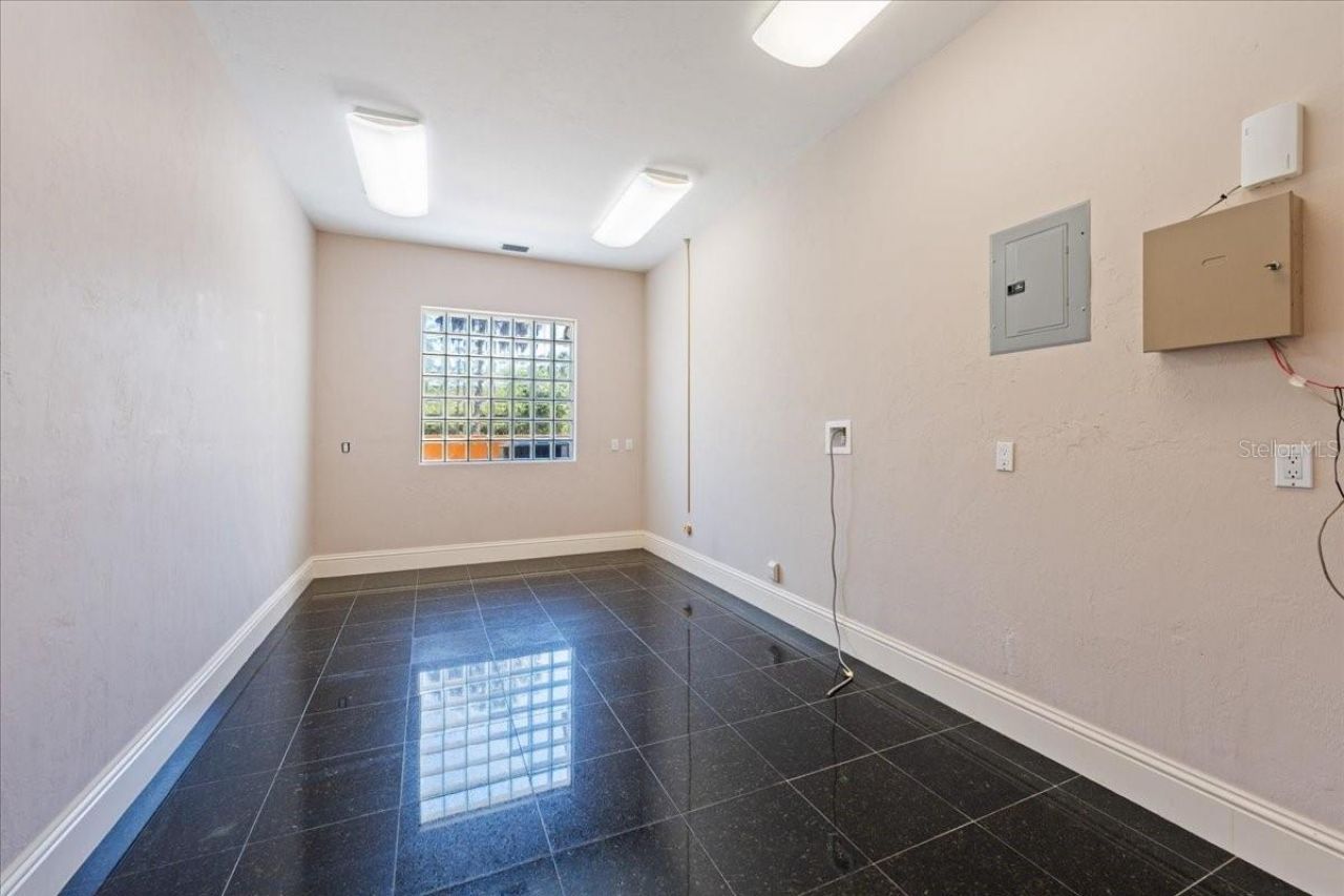 5237 Mahogany Ridge Drive, Naples, FL 34119 Photo