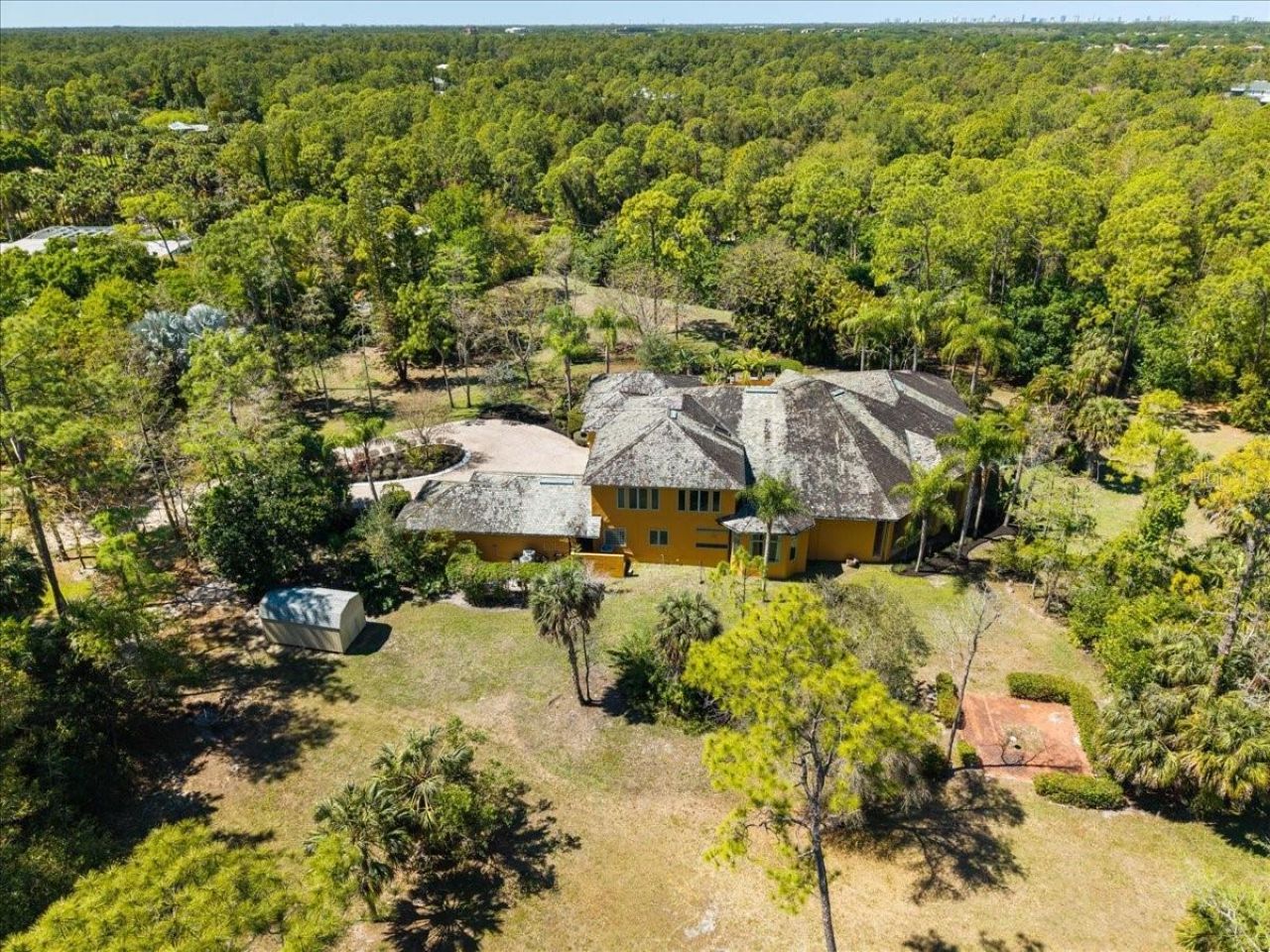 5237 Mahogany Ridge Drive, Naples, FL 34119 Photo