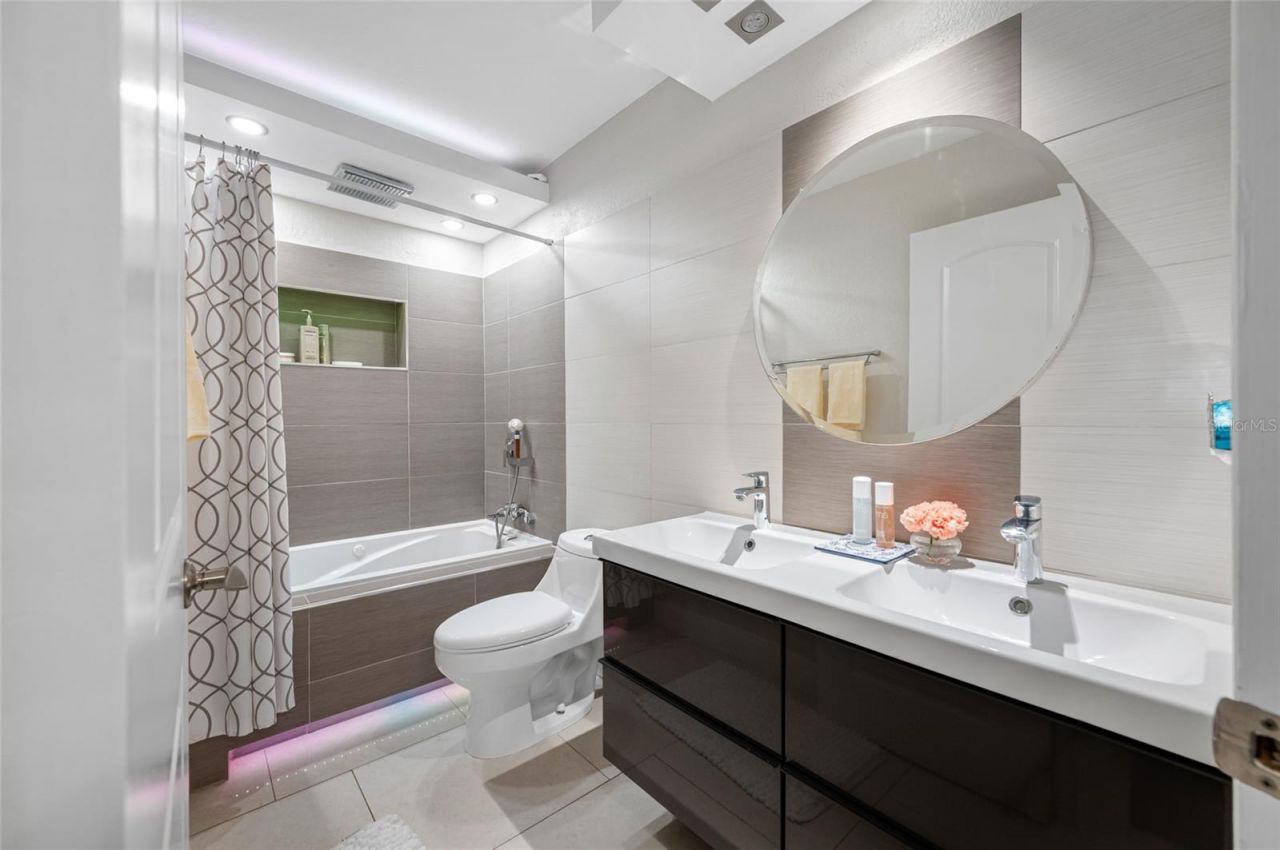 2212 NE Coachman Road , Clearwater, FL 33765 Photo