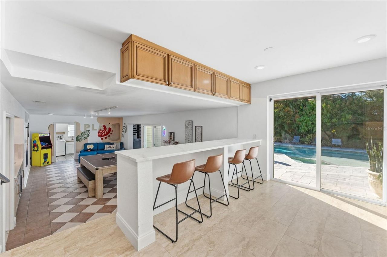 1584 Oak Lane, Clearwater, FL 33764 Photo