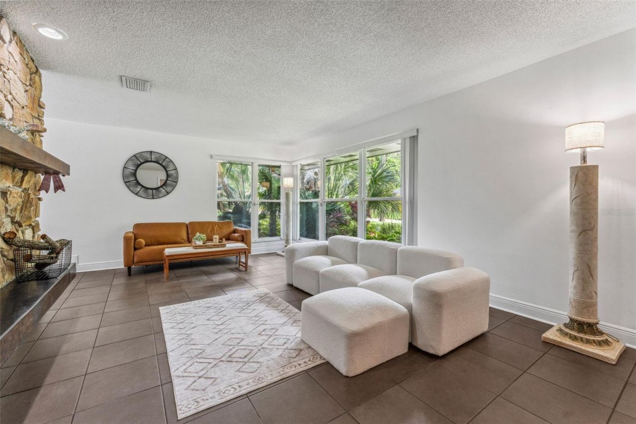 1584 Oak Lane, Clearwater, FL 33764 Photo