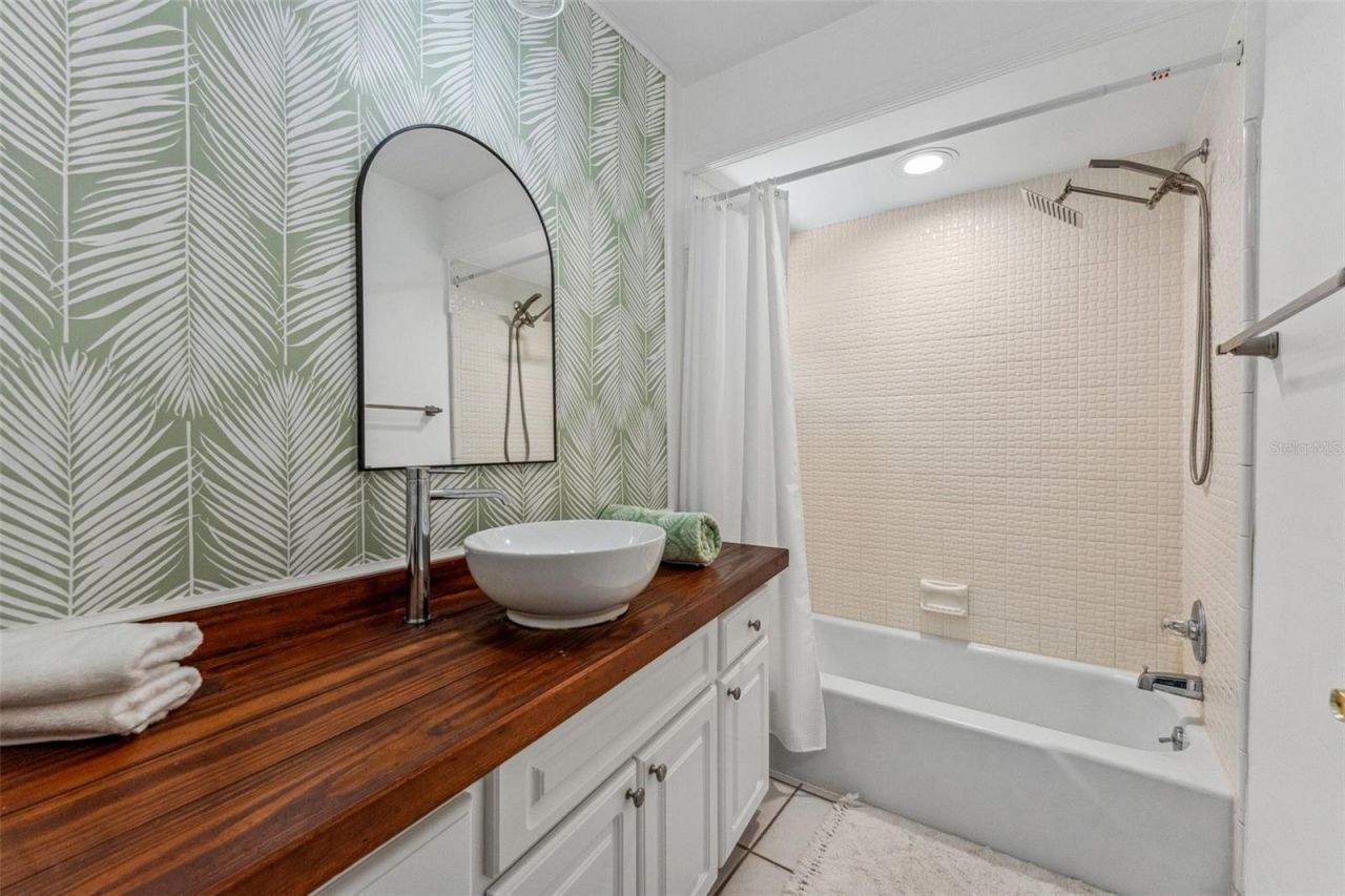 1584 Oak Lane, Clearwater, FL 33764 Photo