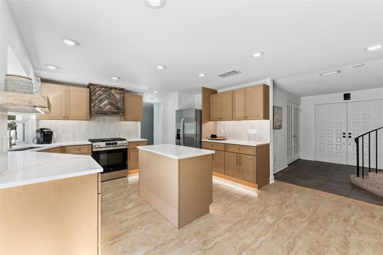 1584 Oak Lane, Clearwater, FL 33764 Photo