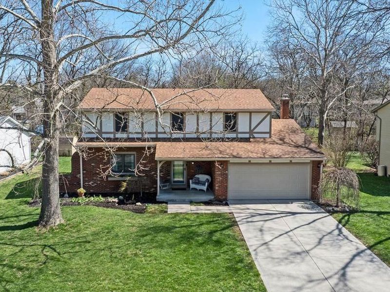 30 Kim Court W, Westerville, OH 43081 Photo 1