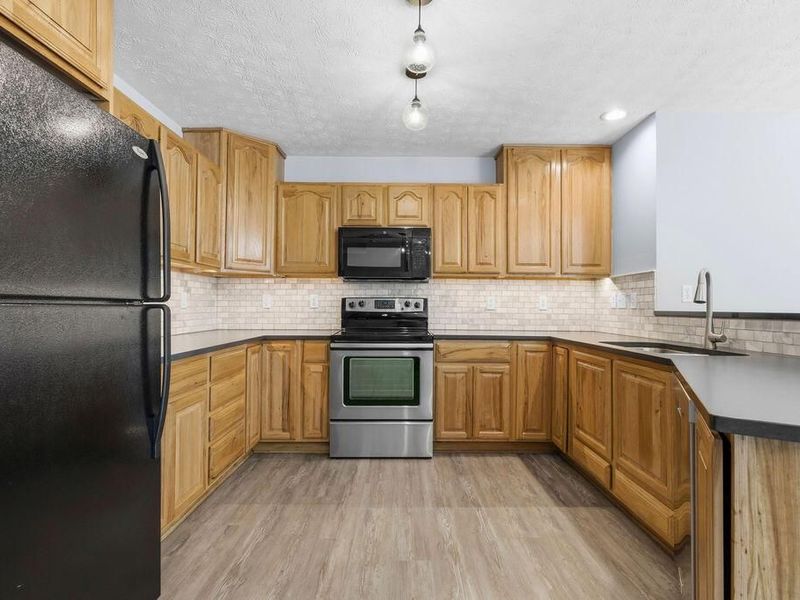 30 Kim Court W, Westerville, OH 43081 Photo 11