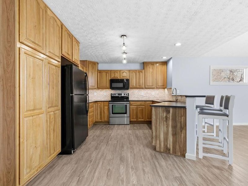 30 Kim Court W, Westerville, OH 43081 Photo 12