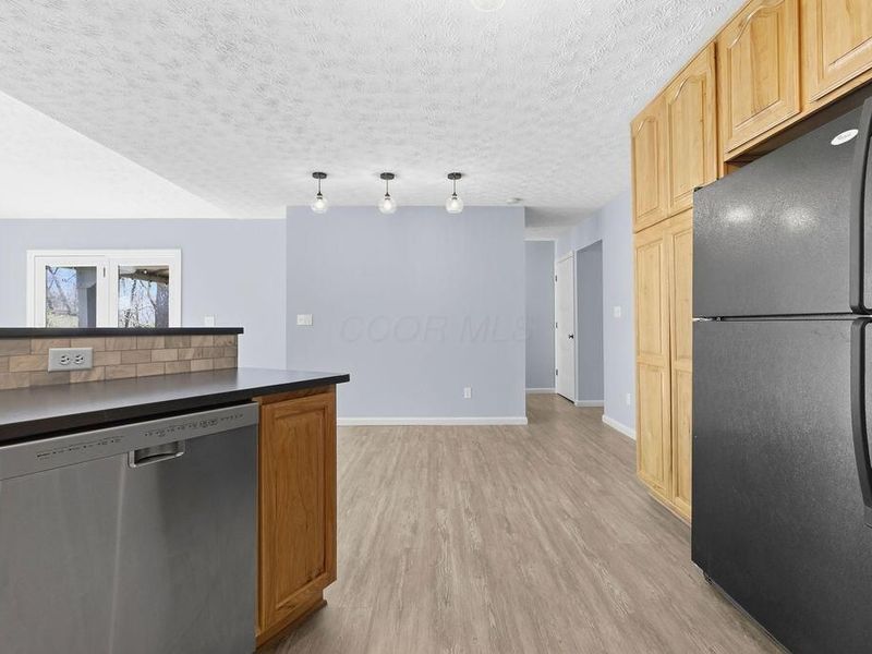 30 Kim Court W, Westerville, OH 43081 Photo 14