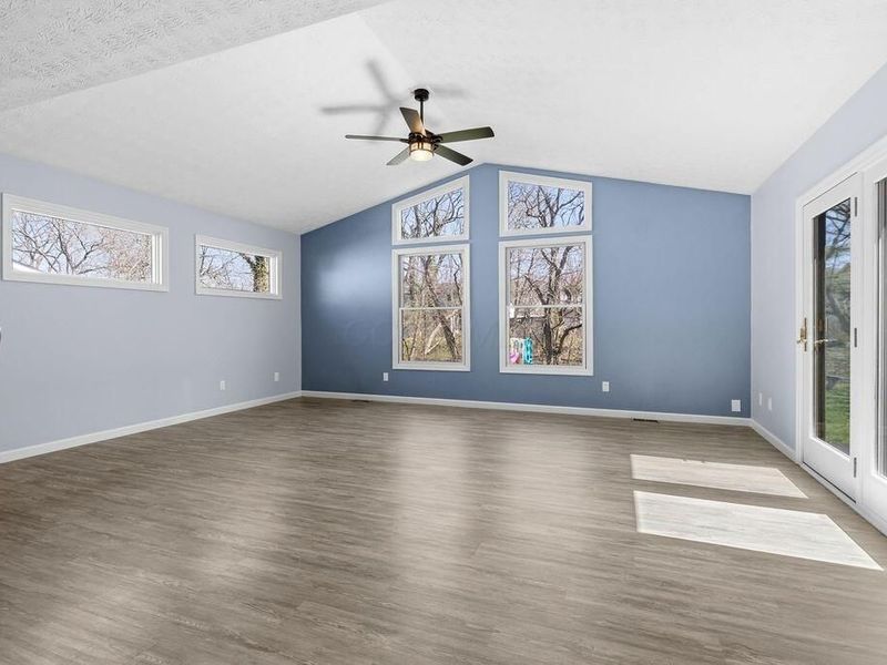 30 Kim Court W, Westerville, OH 43081 Photo 16