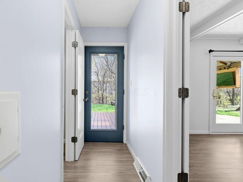 30 Kim Court W, Westerville, OH 43081 Photo 21