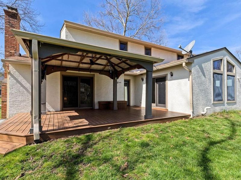 30 Kim Court W, Westerville, OH 43081 Photo 3