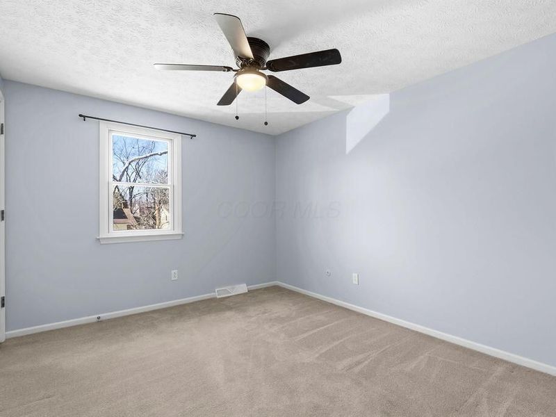 30 Kim Court W, Westerville, OH 43081 Photo 35