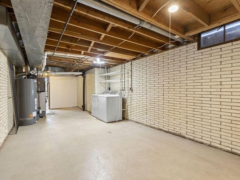 30 Kim Court W, Westerville, OH 43081 Photo 48