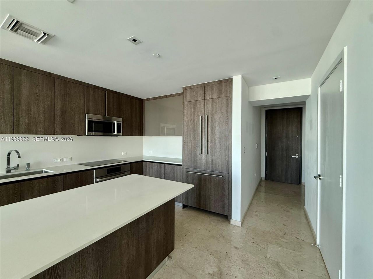 88 SW 7th St, Unit 1808, Miami, FL 33130 Photo