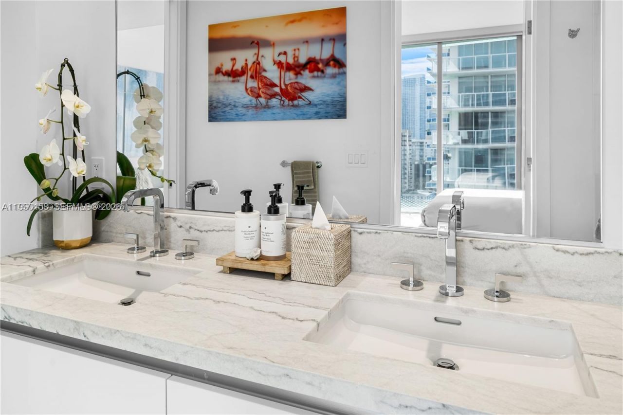 700 NE 26th Ter , Unit 1404, Miami, FL 33137 Photo