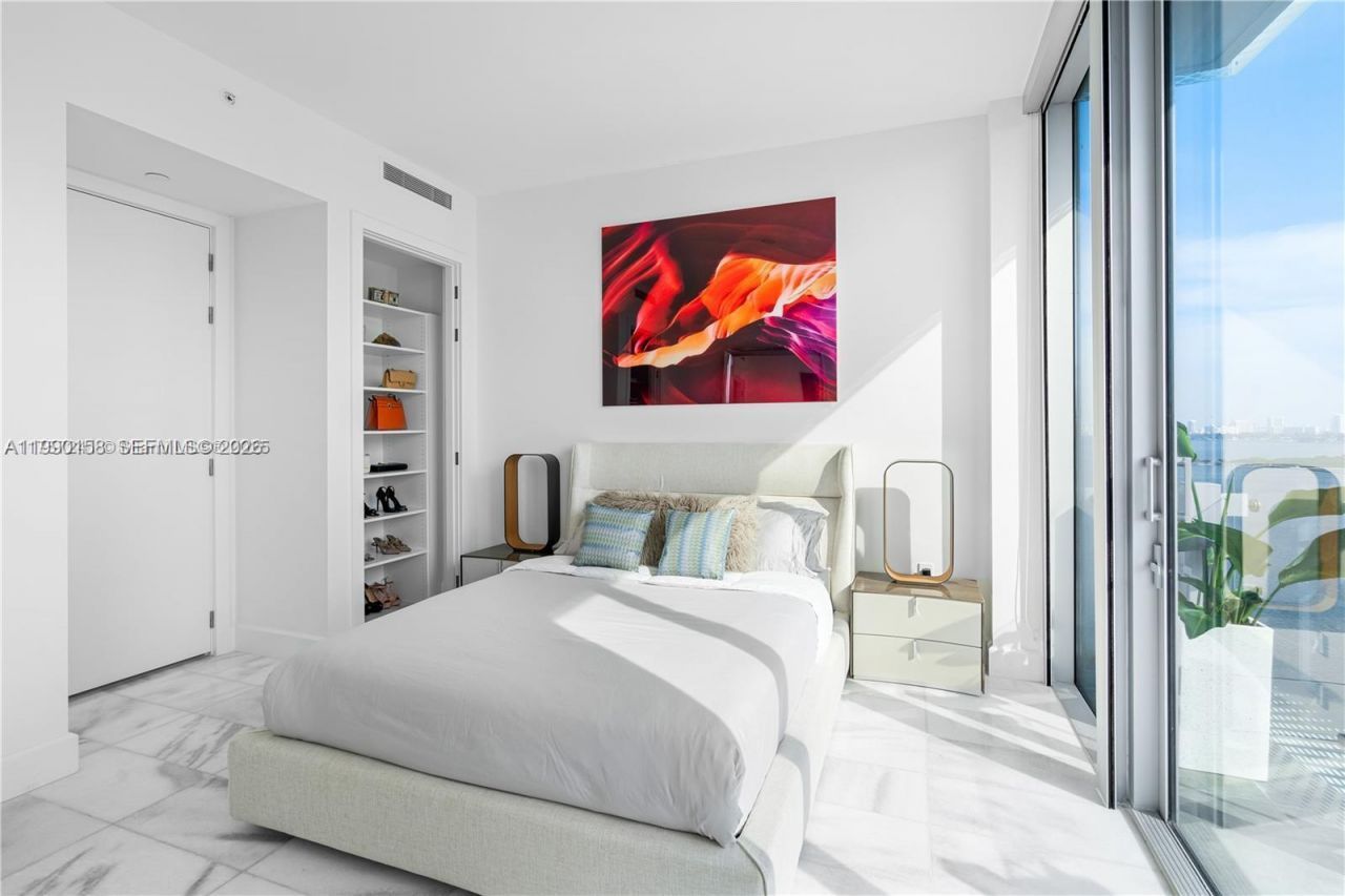 700 NE 26th Ter , Unit 1404, Miami, FL 33137 Photo