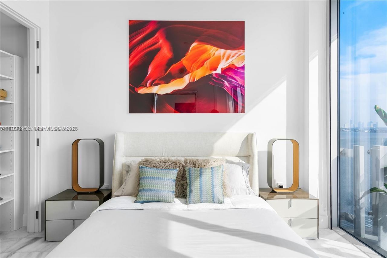 700 NE 26th Ter , Unit 1404, Miami, FL 33137 Photo