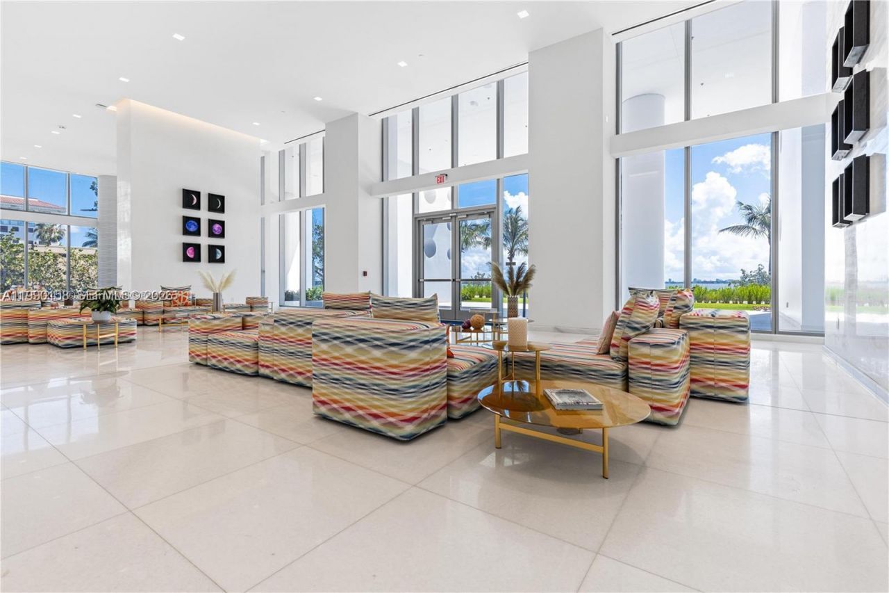 700 NE 26th Ter , Unit 1404, Miami, FL 33137 Photo