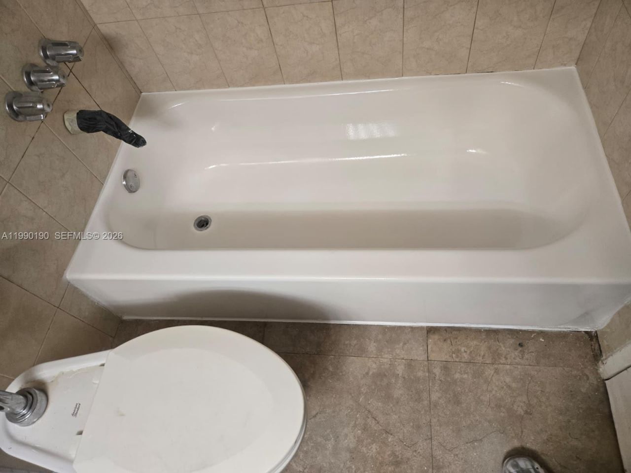 26 Diplomat Pkwy , Unit 2208, Hallandale Beach, FL 33009 Photo