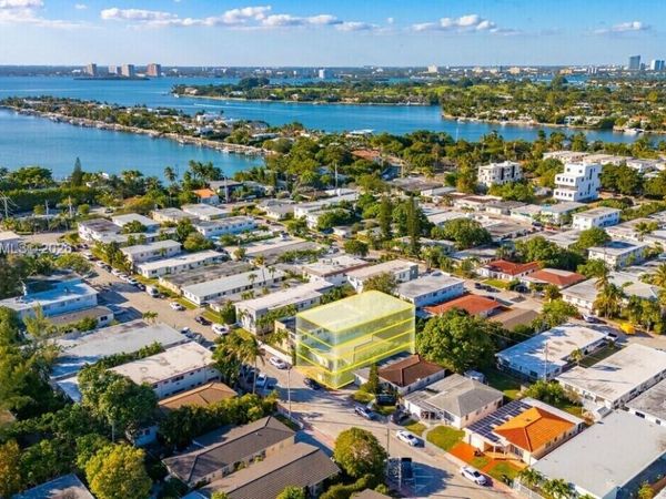 775 81st St , Miami Beach, FL 33141