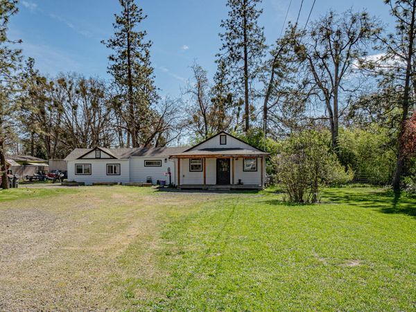 549 Wilson Road, Central Point, OR 97502