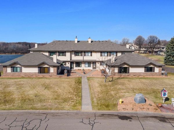 5445 Orleans Lane N, Unit 1, Plymouth, MN 55442