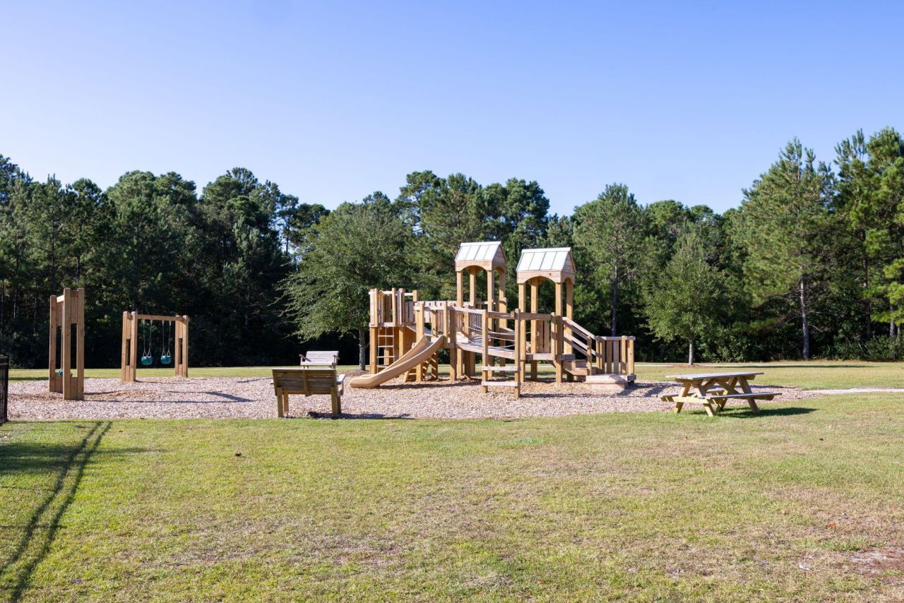 1069 Pigeon Point Photo 35