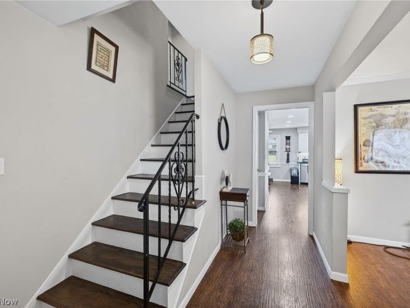 1044 Linden Lane, Lyndhurst, OH 44124 Photo 31