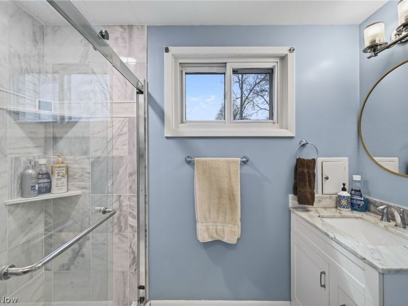 1044 Linden Lane, Lyndhurst, OH 44124 Photo 39