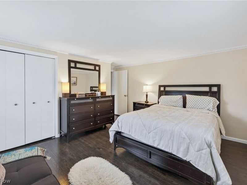 1044 Linden Lane, Lyndhurst, OH 44124 Photo 47