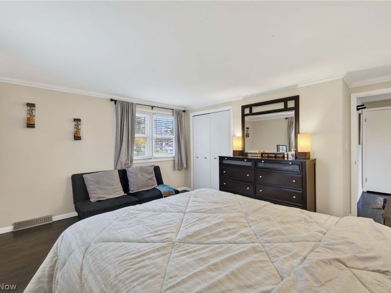 1044 Linden Lane, Lyndhurst, OH 44124 Photo 48