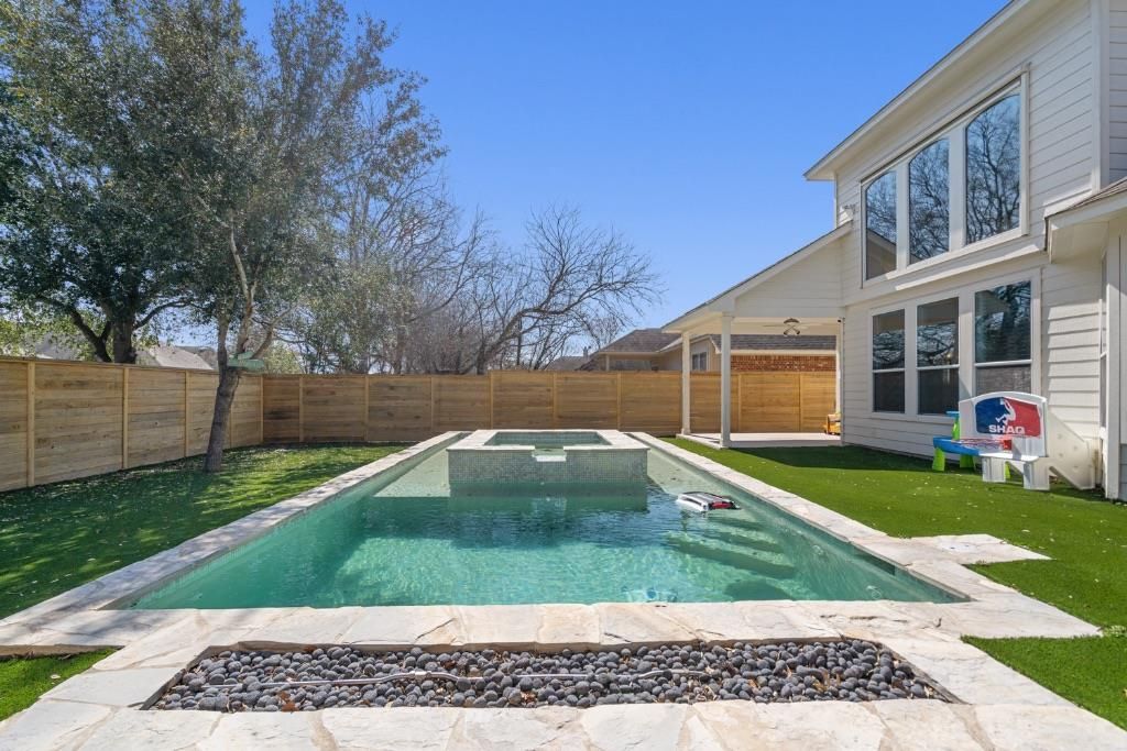 10313 Big Thicket Dr, Austin, TX 78747 Main Photo